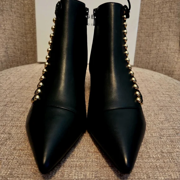 NWT KURT GEIGER BLACK  "RITA" KITTEN HEEL BOOTS - Picture 2 of 10